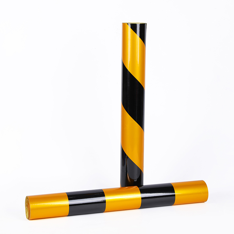 صفائح عاكسة عالية الكثافة